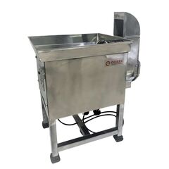 COCONUT CUTTER MACHINE / COPRA CUTTING MACHINE