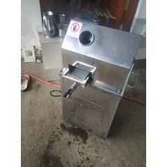 AUTOMATIC SUGARCANE JUICER MACHINE 1.5HP SS BODY