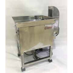 COCONUT CUTTER MACHINE / COPRA CUTTING MACHINE