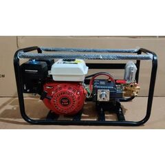 TRIPLE PISTON 22 HTP PUMP WITH 6.5 HP PETROL ENGINE