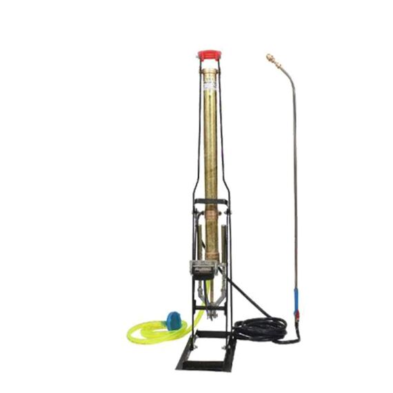 NEPTUNE PLASTIC PORTABLE FOOT SPRAYERS FOR BIG MANGO TREE (BLACK)