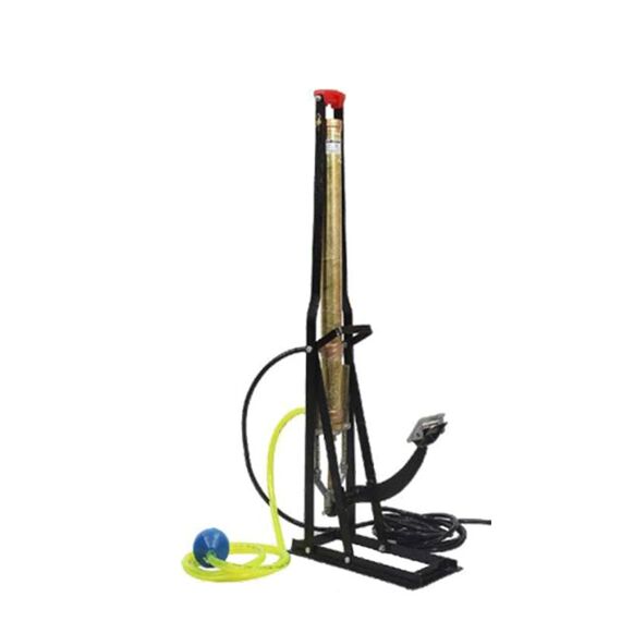 NEPTUNE PLASTIC PORTABLE FOOT SPRAYERS FOR BIG MANGO TREE (BLACK)