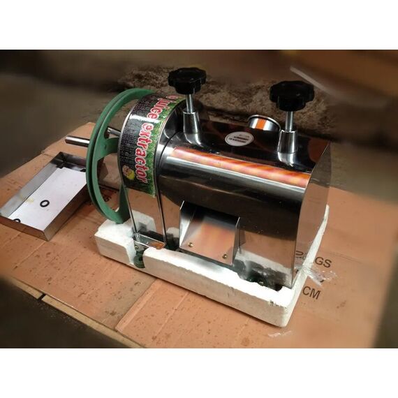 HEAVY DUTY SUGARCANE JUICER MACHINE STAINLESS STEEL