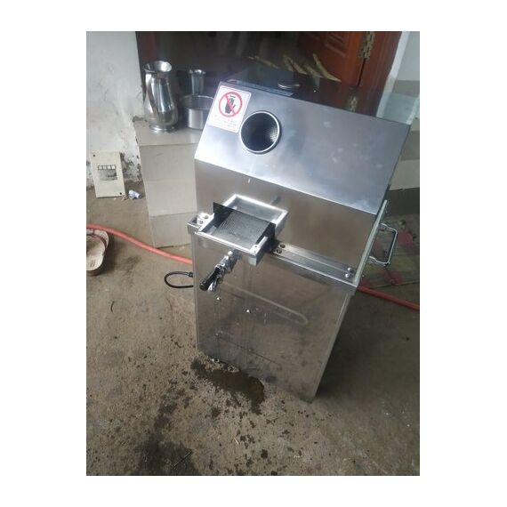 AUTOMATIC SUGARCANE JUICER MACHINE 1.5HP SS BODY