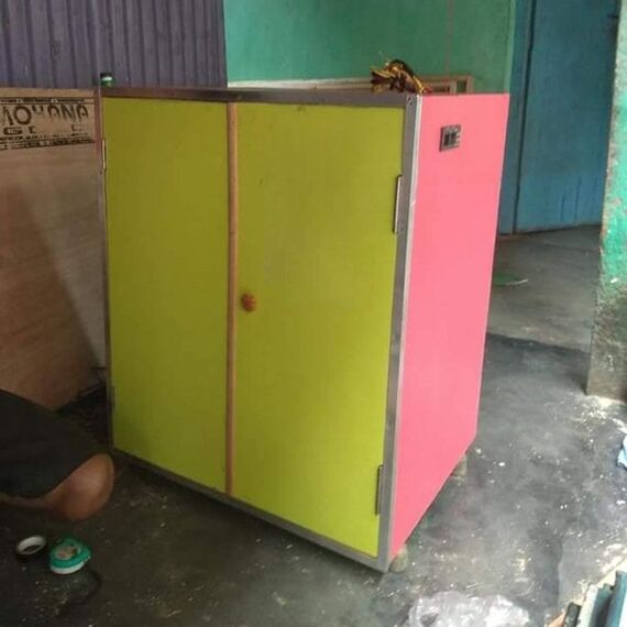 AUTOMATIC 100 CAPACITY WOODEN EGG INCUBATOR