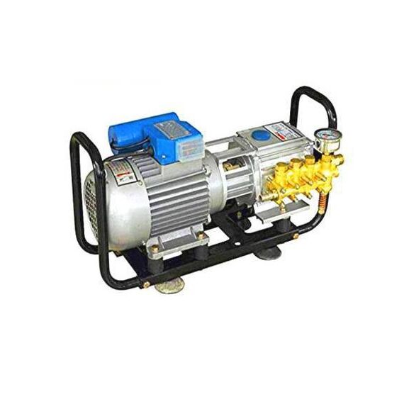 HIGH PRESSURE CAR WASHER, 3 PISTON, 90 BARS